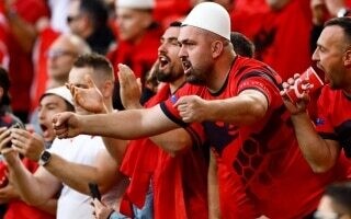 Сербия грозит выходом из Евро 2024 из-за антисербских возгласов