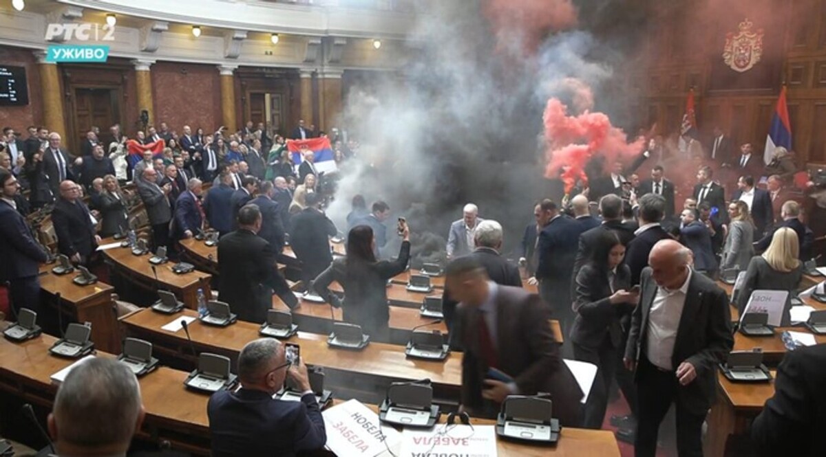 Scandal in the Serbian Parliament