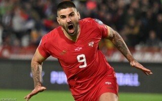 Сербия столкнется с вызовами перед Euro 2024 в неопределенных условиях